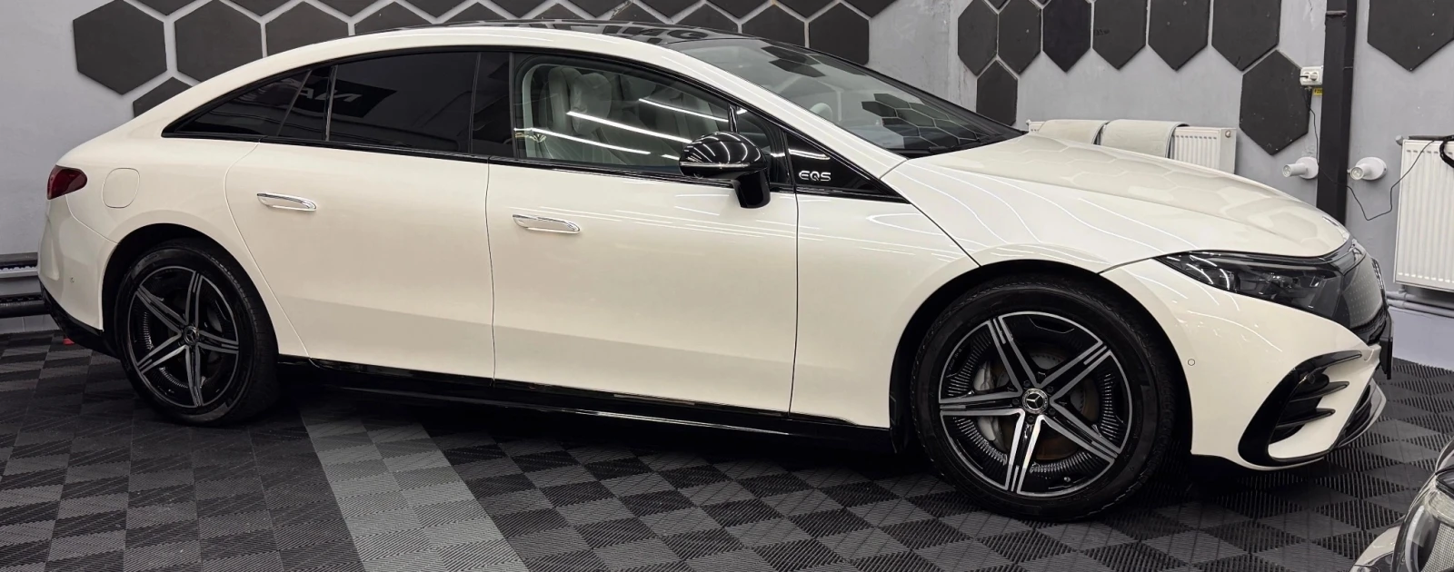 Mercedes-Benz EQS 450+ AMG Line, снимка 2 - Автомобили и джипове - 54562339
