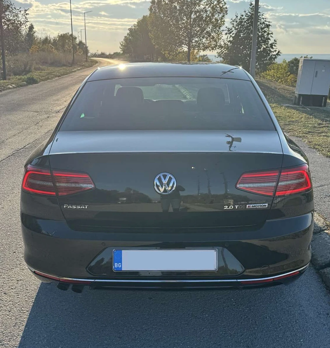 VW Passat B8 190кс 4x4, снимка 4 - Автомобили и джипове - 54685770