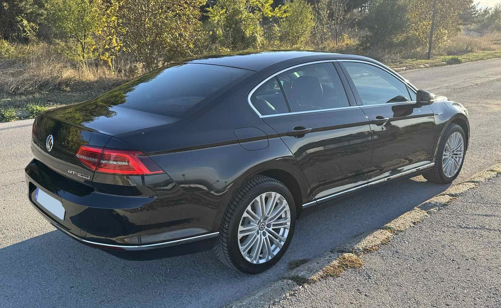 VW Passat B8 190кс 4x4, снимка 5 - Автомобили и джипове - 54685770