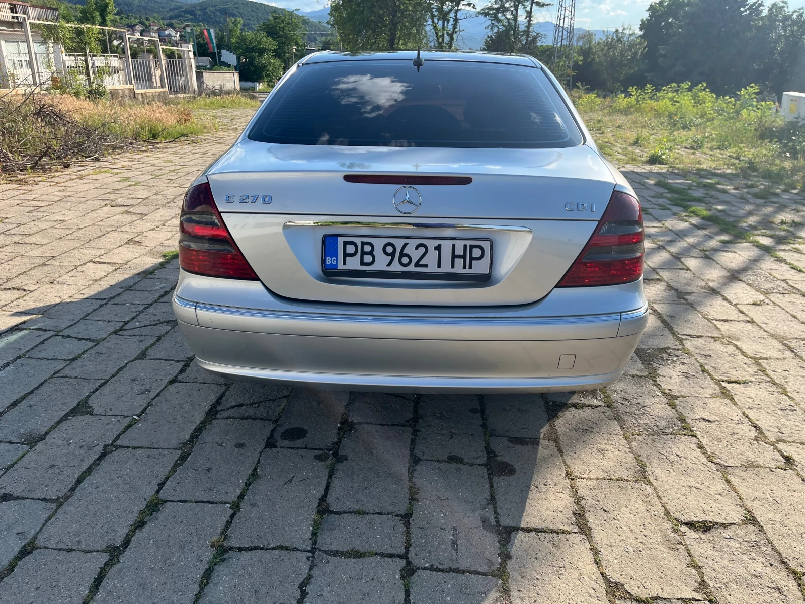 Mercedes-Benz E 270 CDI, снимка 6 - Автомобили и джипове - 54754270
