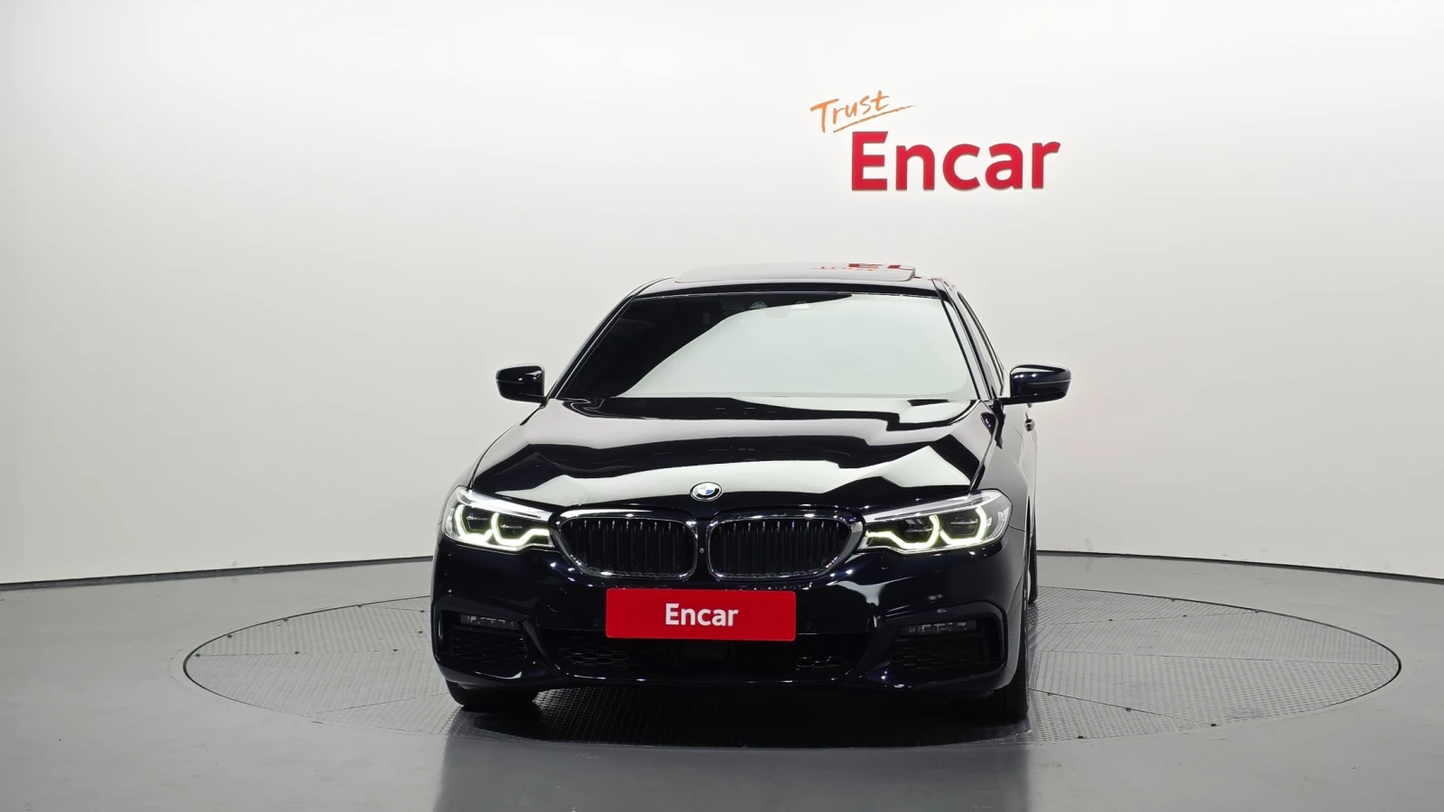 BMW 530 М ПАКЕТ/360 КАМ/ОБДУХПОДГРЕВ/ШИБЕДАХ/ПАМЕТ/HUD/, снимка 3 - Автомобили и джипове - 55049671