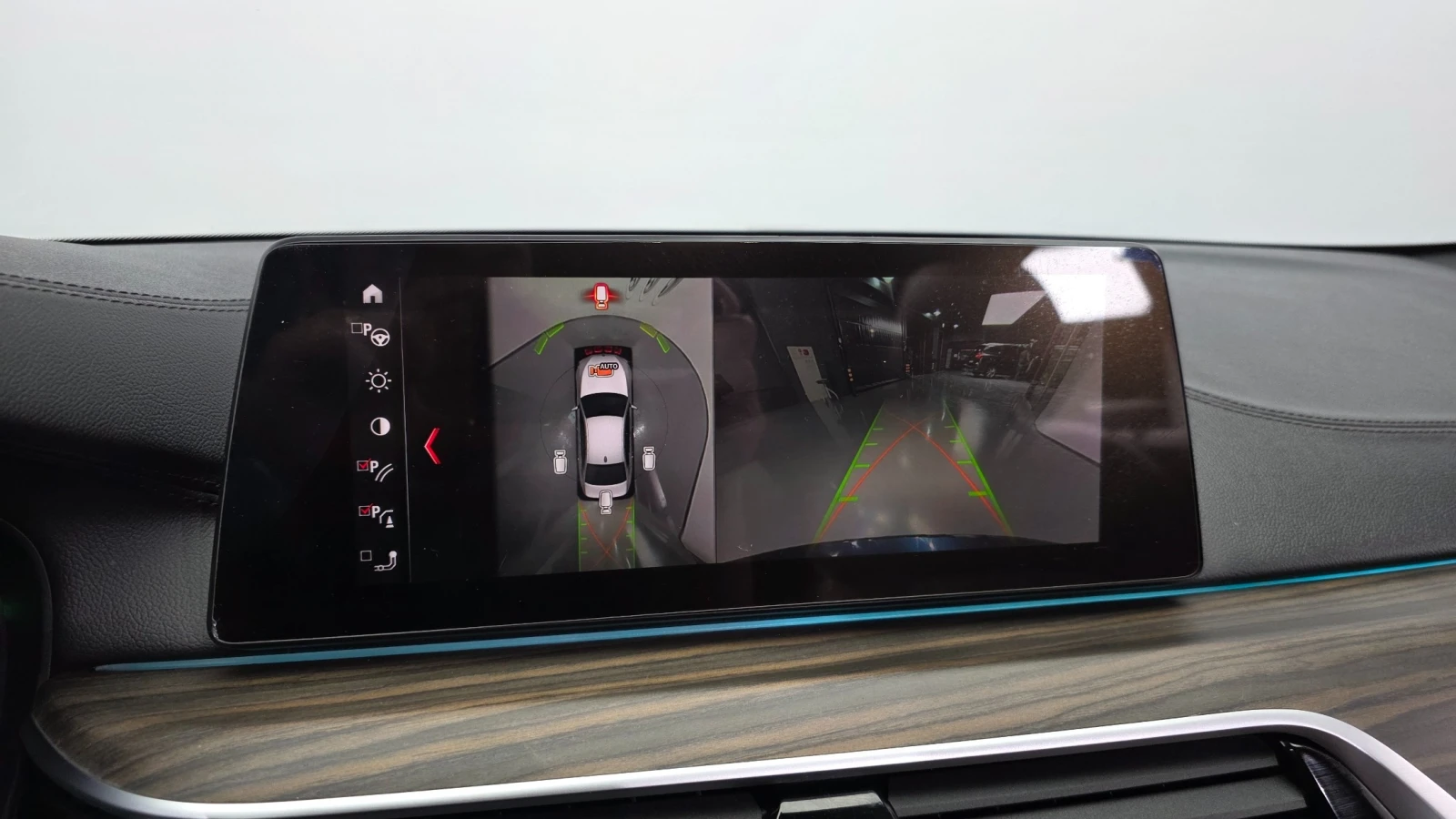 BMW 530 М ПАКЕТ/360 КАМ/ОБДУХПОДГРЕВ/ШИБЕДАХ/ПАМЕТ/HUD/, снимка 13 - Автомобили и джипове - 55049671