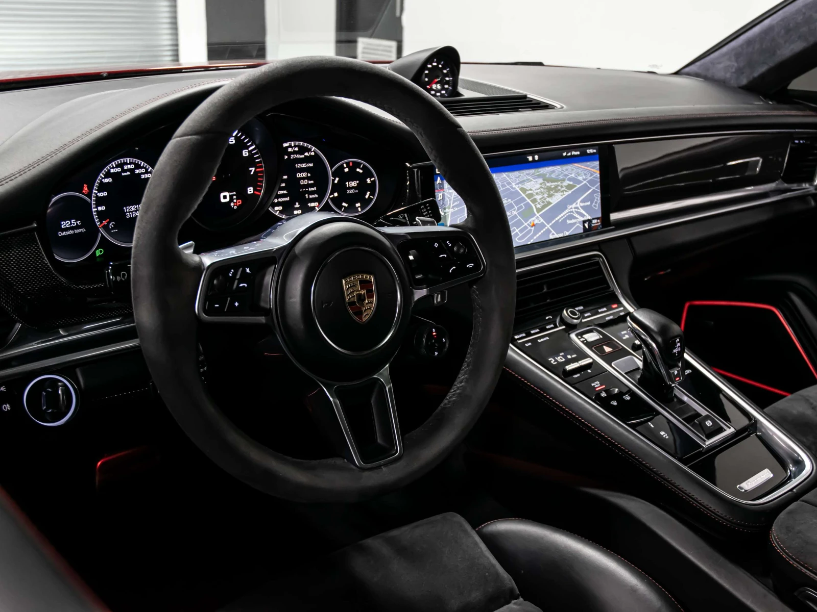 Porsche Panamera GTS, ЛИЗИНГ, ЦЕНА до БГ, снимка 7 - Автомобили и джипове - 55415747