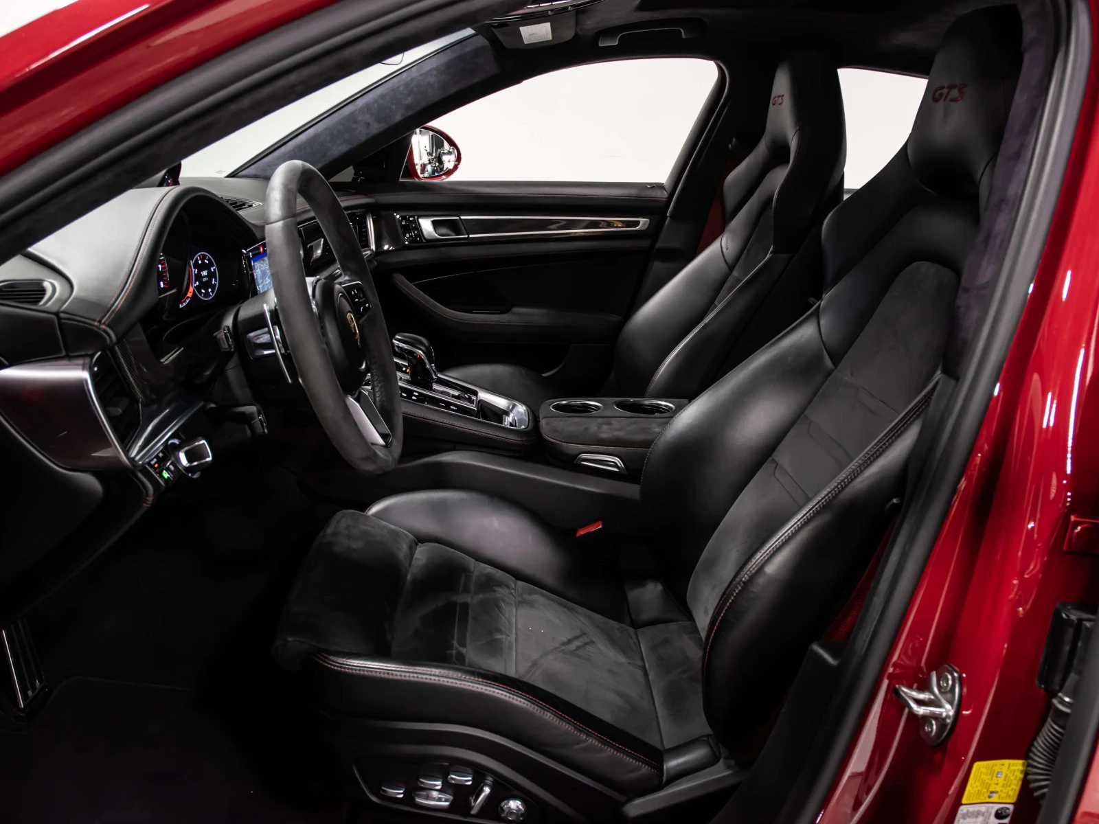 Porsche Panamera GTS, ЛИЗИНГ, ЦЕНА до БГ, снимка 10 - Автомобили и джипове - 55415747