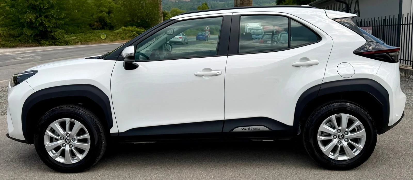 Toyota Yaris Cross 1.5 HYBRID , снимка 7 - Автомобили и джипове - 55426040