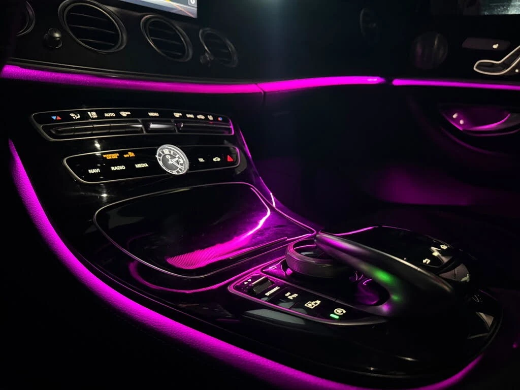 Mercedes-Benz E 400 4MATIC* 7 МЕСТА* 360* BURMESTER* PANO* DISTRONIC, снимка 15 - Автомобили и джипове - 55451956