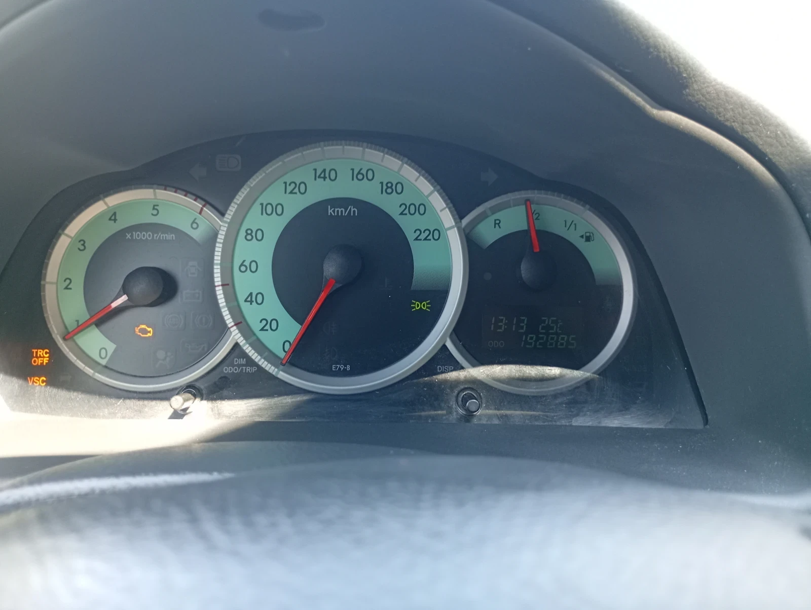 Toyota Corolla verso, снимка 11 - Автомобили и джипове - 55595750