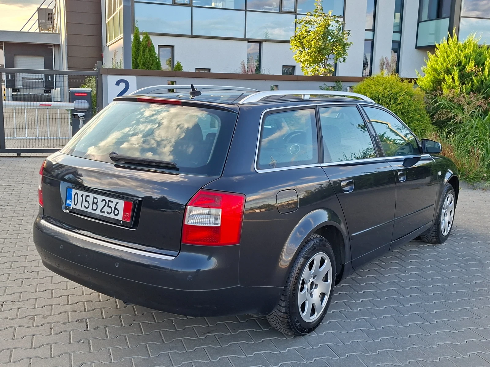 Audi A4 1.9TDI* (116кс)* NAVI* FACELIFT* НОВ ВНОС* , снимка 13 - Автомобили и джипове - 56059901