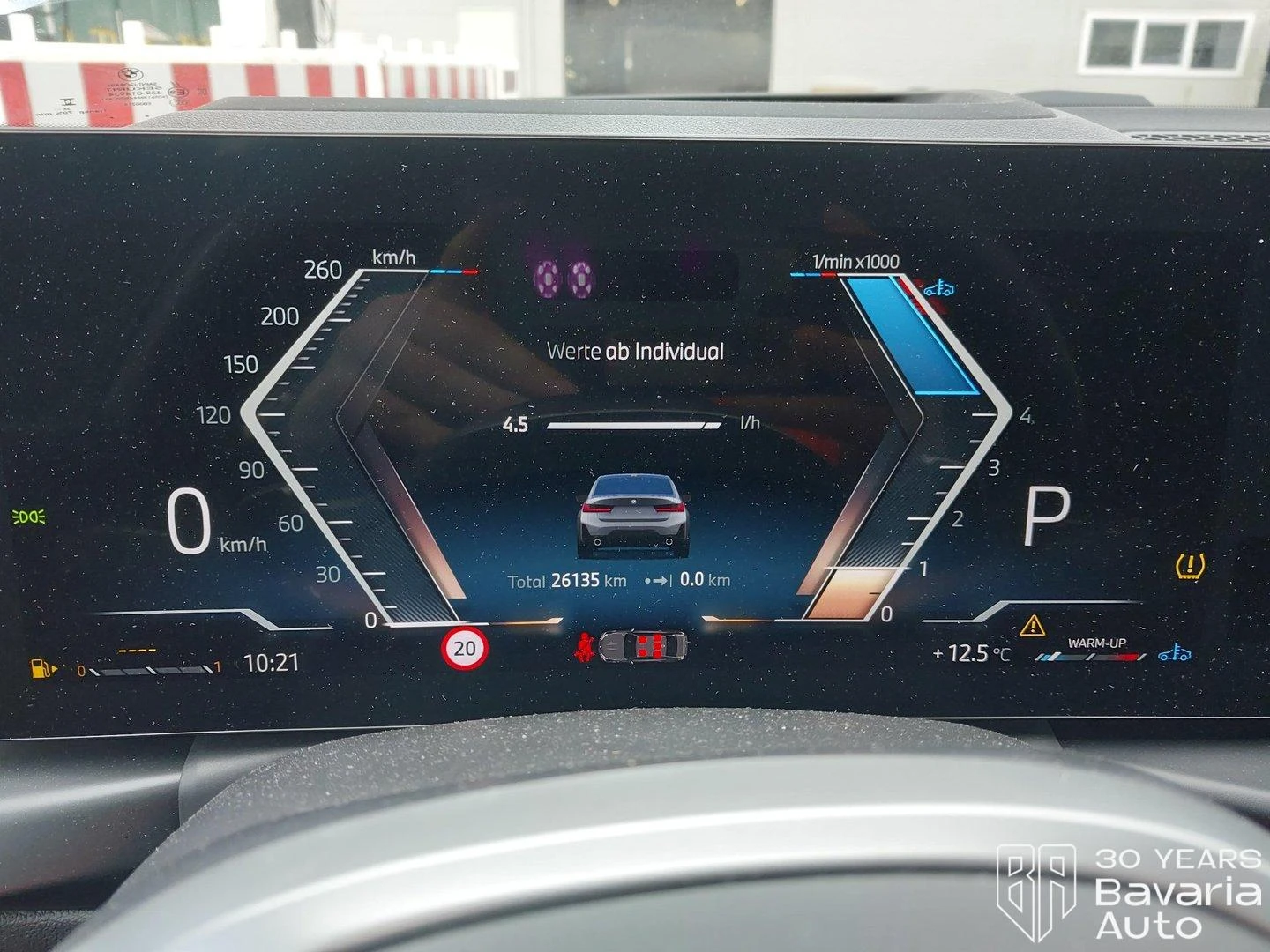 BMW 320 i Sportautomatic, снимка 9 - Автомобили и джипове - 56506243