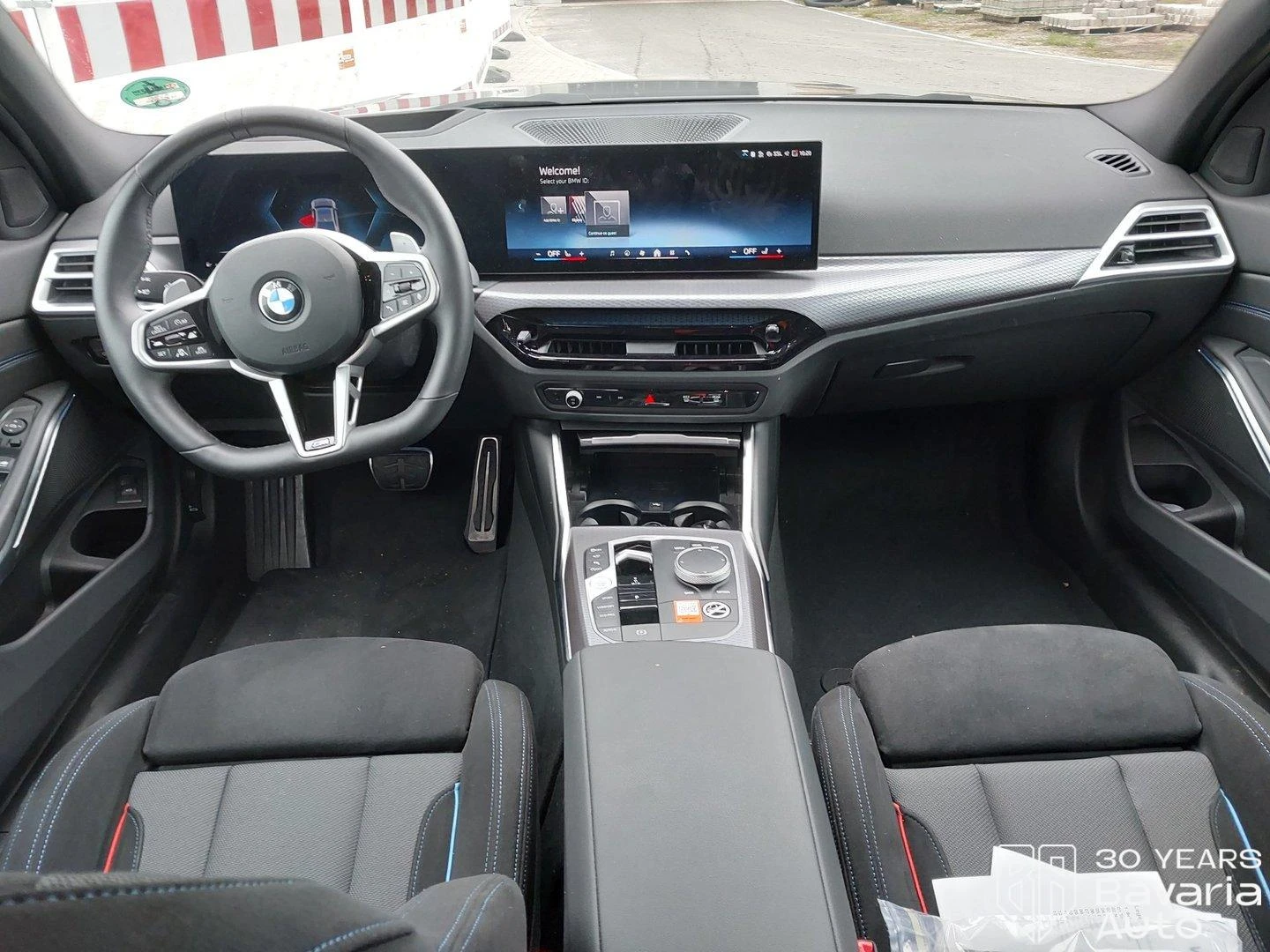 BMW 320 i Sportautomatic, снимка 6 - Автомобили и джипове - 56506243