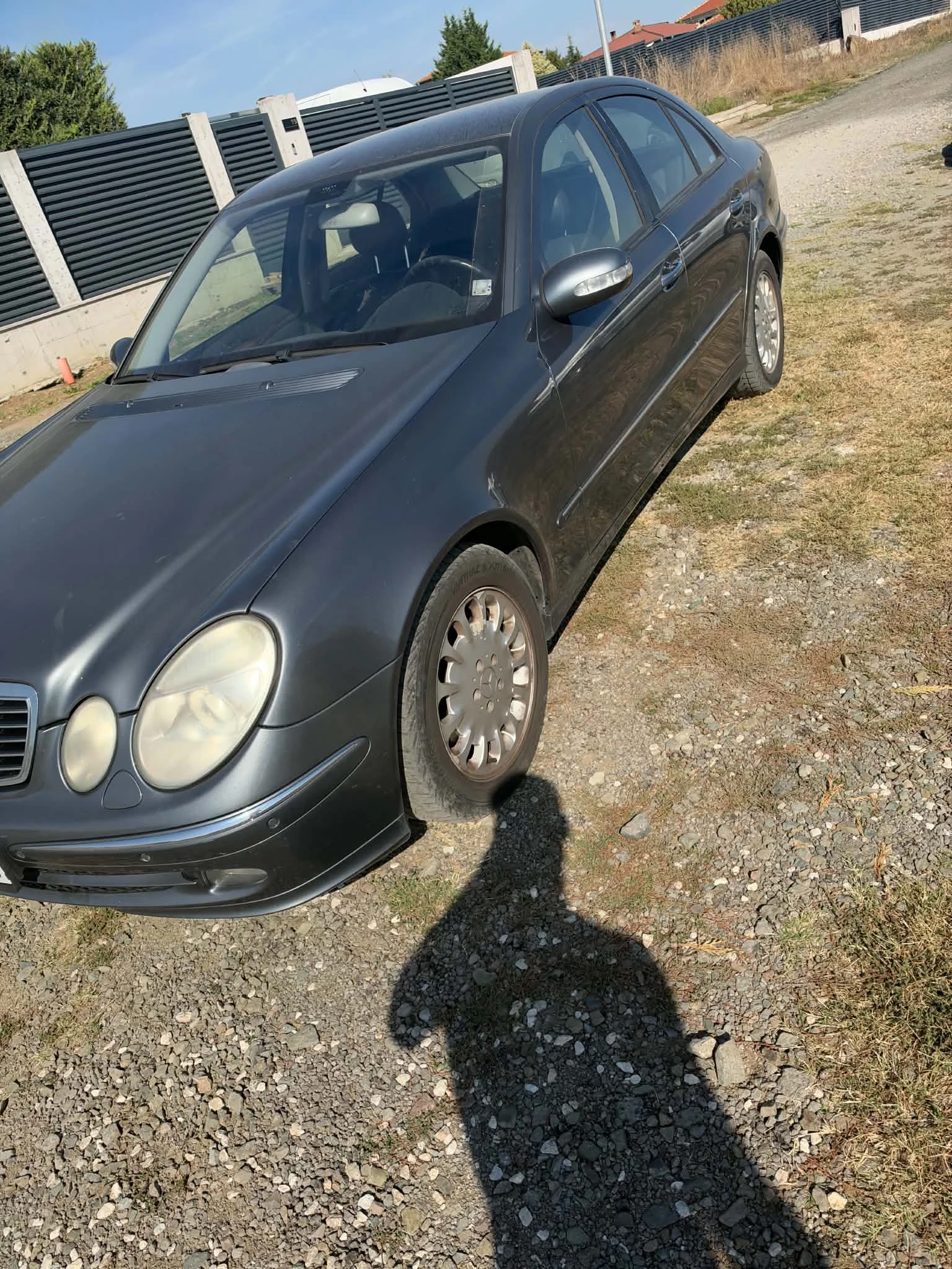 Mercedes-Benz E 320, снимка 17 - Автомобили и джипове - 56658918