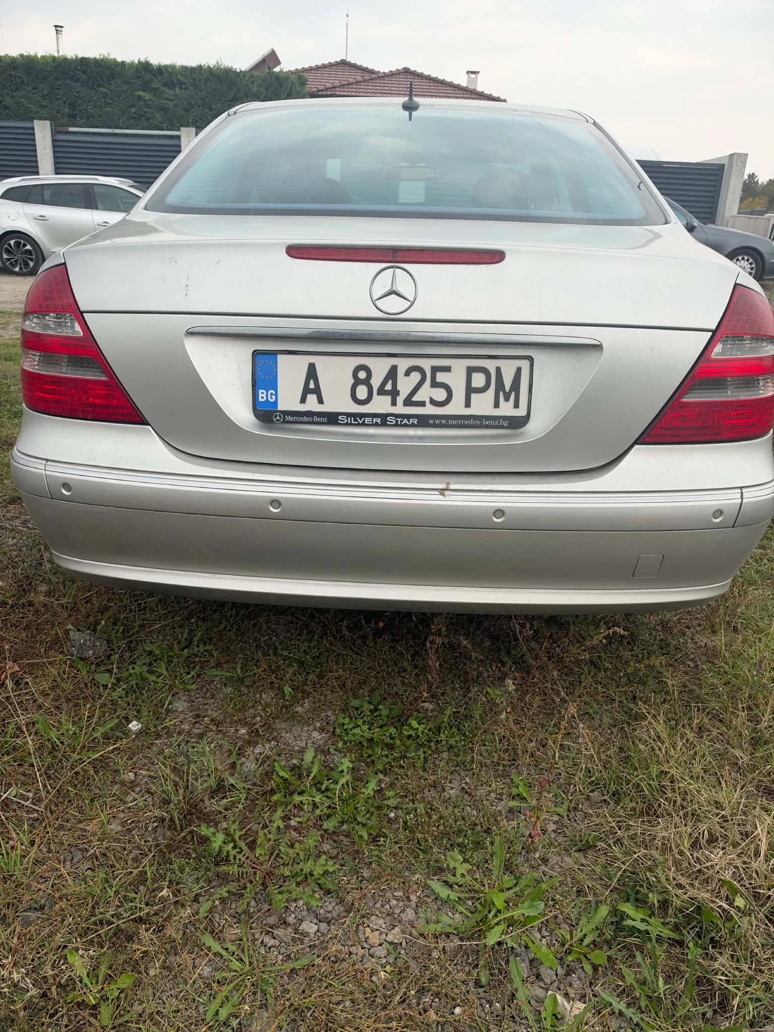 Mercedes-Benz E 320, снимка 3 - Автомобили и джипове - 56658918