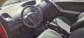 Toyota Yaris 1.0 газ - изображение 8
