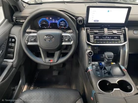Toyota Land cruiser LC300* GR-SPORT* DISTR* MEMORY* 360CAM* JBL* , снимка 11