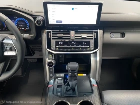 Toyota Land cruiser LC300* GR-SPORT* DISTR* MEMORY* 360CAM* JBL* , снимка 12