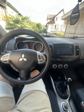 Mitsubishi Outlander 2.0d 140 4x4, снимка 6