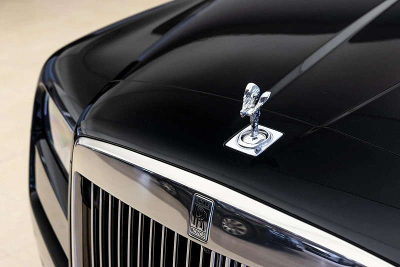 Rolls-Royce Cullinan 6.7 V12/ HEAD UP/ PANO/ TV/, снимка 7 - Автомобили и джипове - 51595198