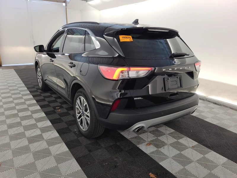 Ford Escape SEL HYBRID * * CARFAX * * АВТО КРЕДИТ * * , снимка 6 - Автомобили и джипове - 52418318