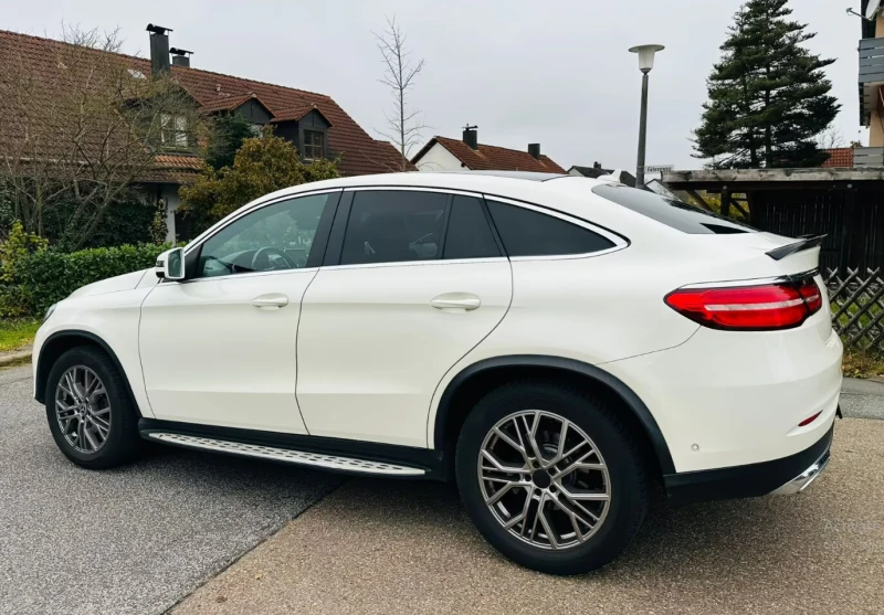 Mercedes-Benz GLE Coupe 350, снимка 15 - Автомобили и джипове - 53144795