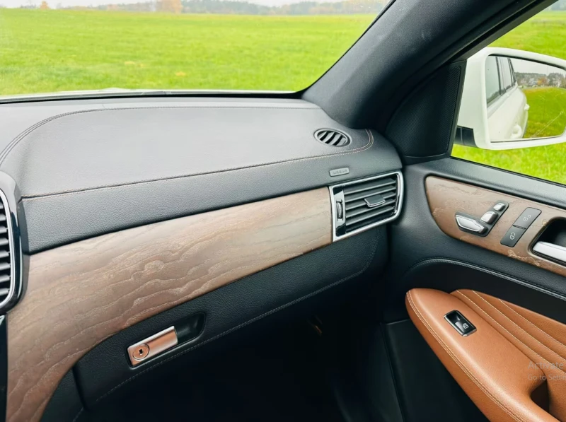 Mercedes-Benz GLE Coupe 350, снимка 10 - Автомобили и джипове - 53144795