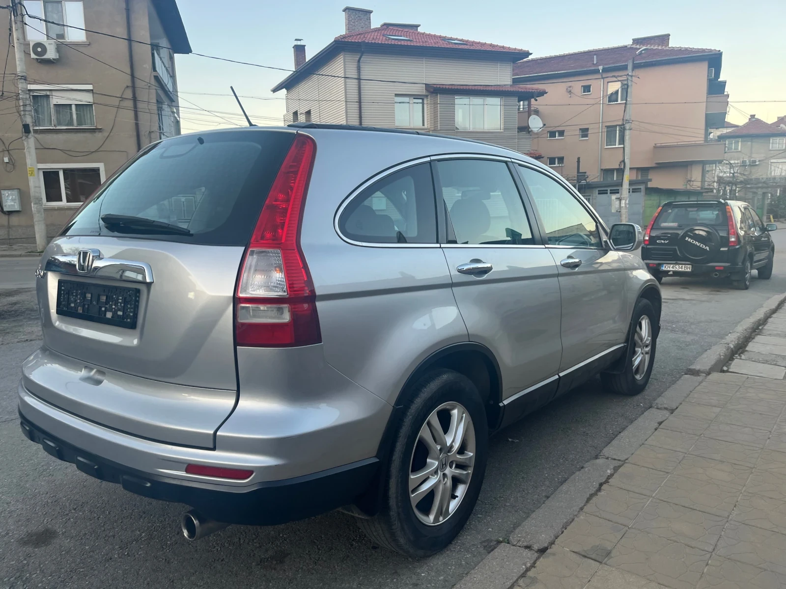 Honda Cr-v 2.0 бензин/газ Facelift 6 скорости ръчка - изображение 2