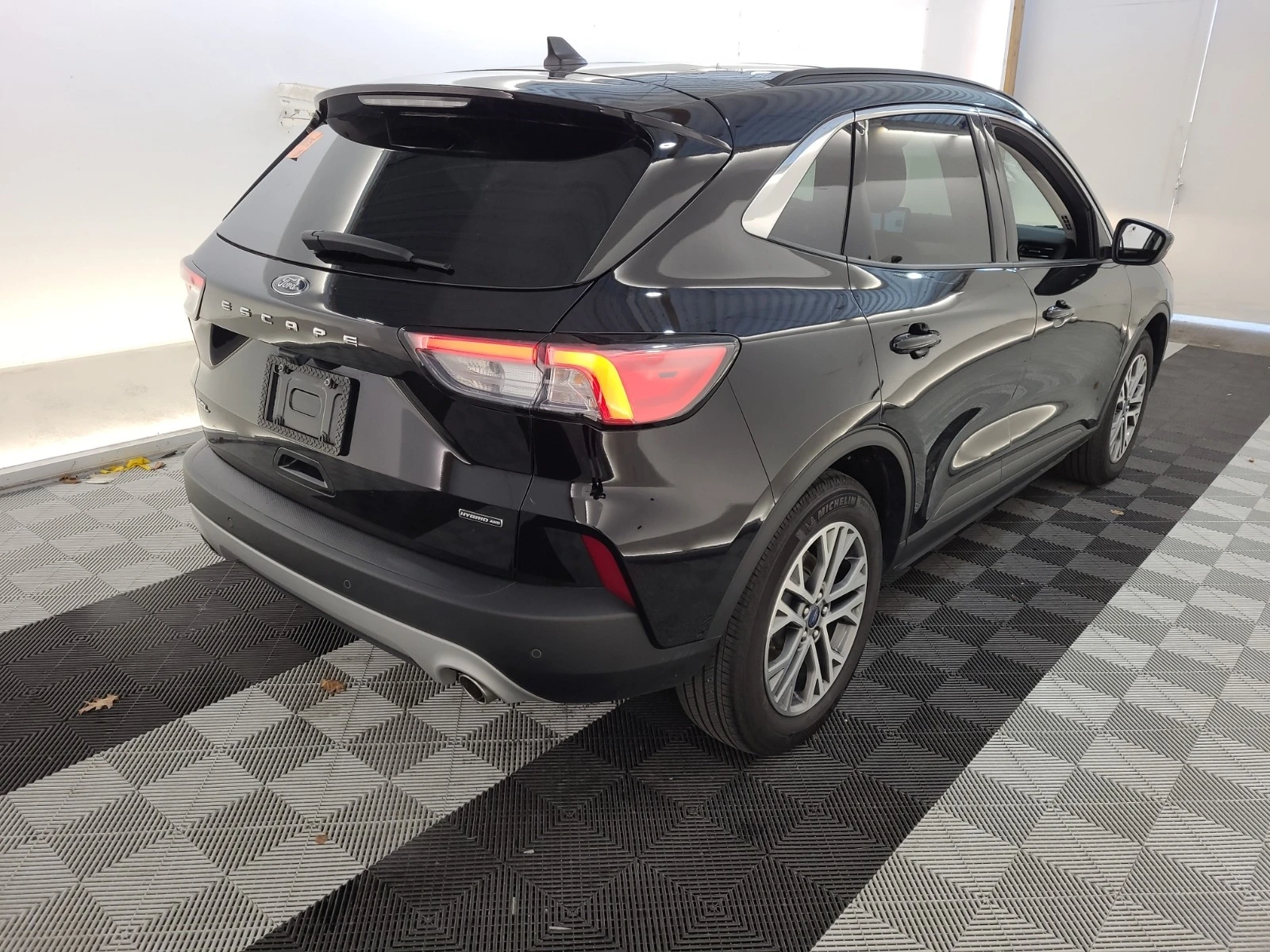 Ford Escape SEL HYBRID * * CARFAX * *   * *  | Mobile.bg   4