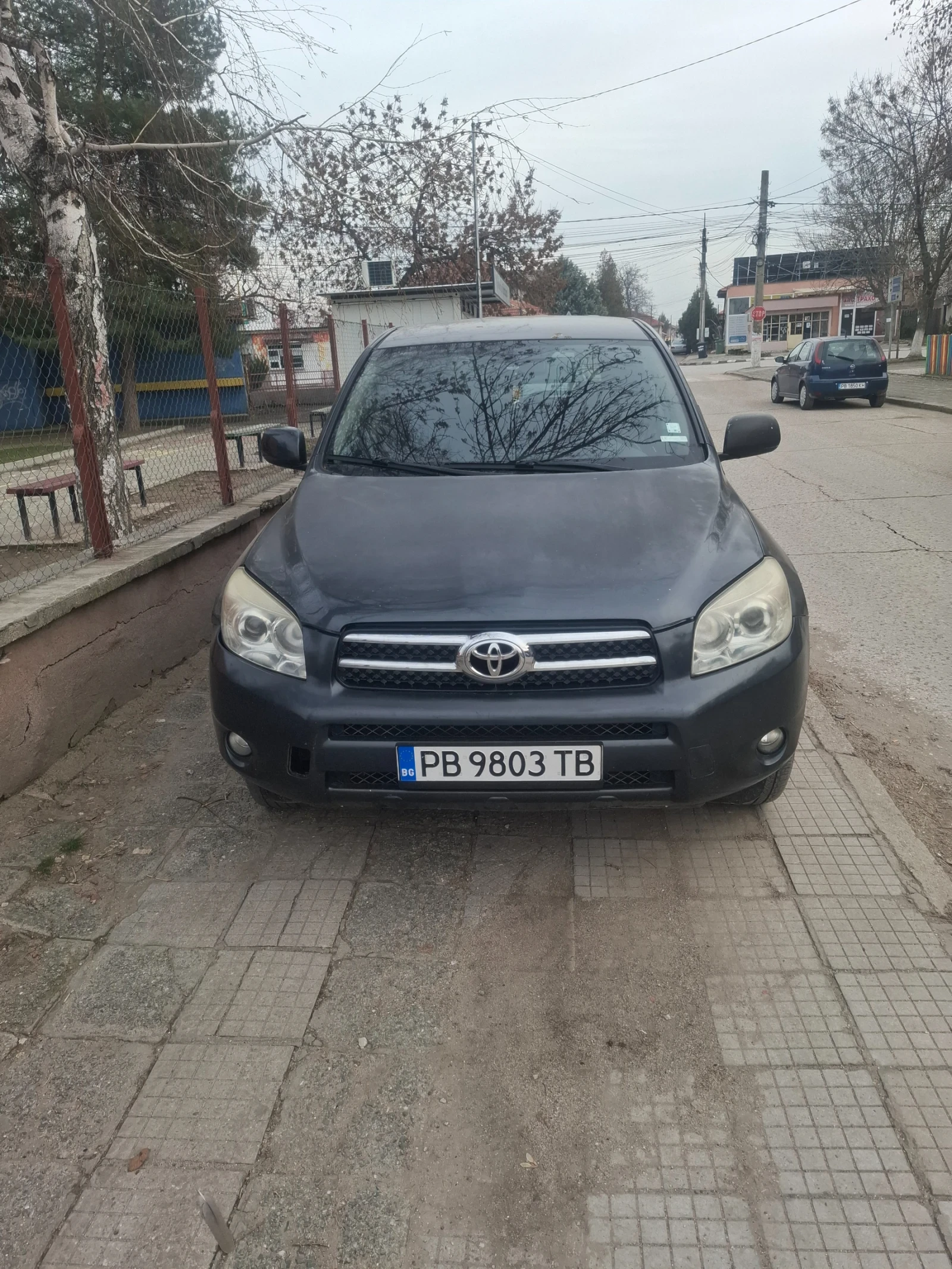 Toyota Rav4  - изображение 2