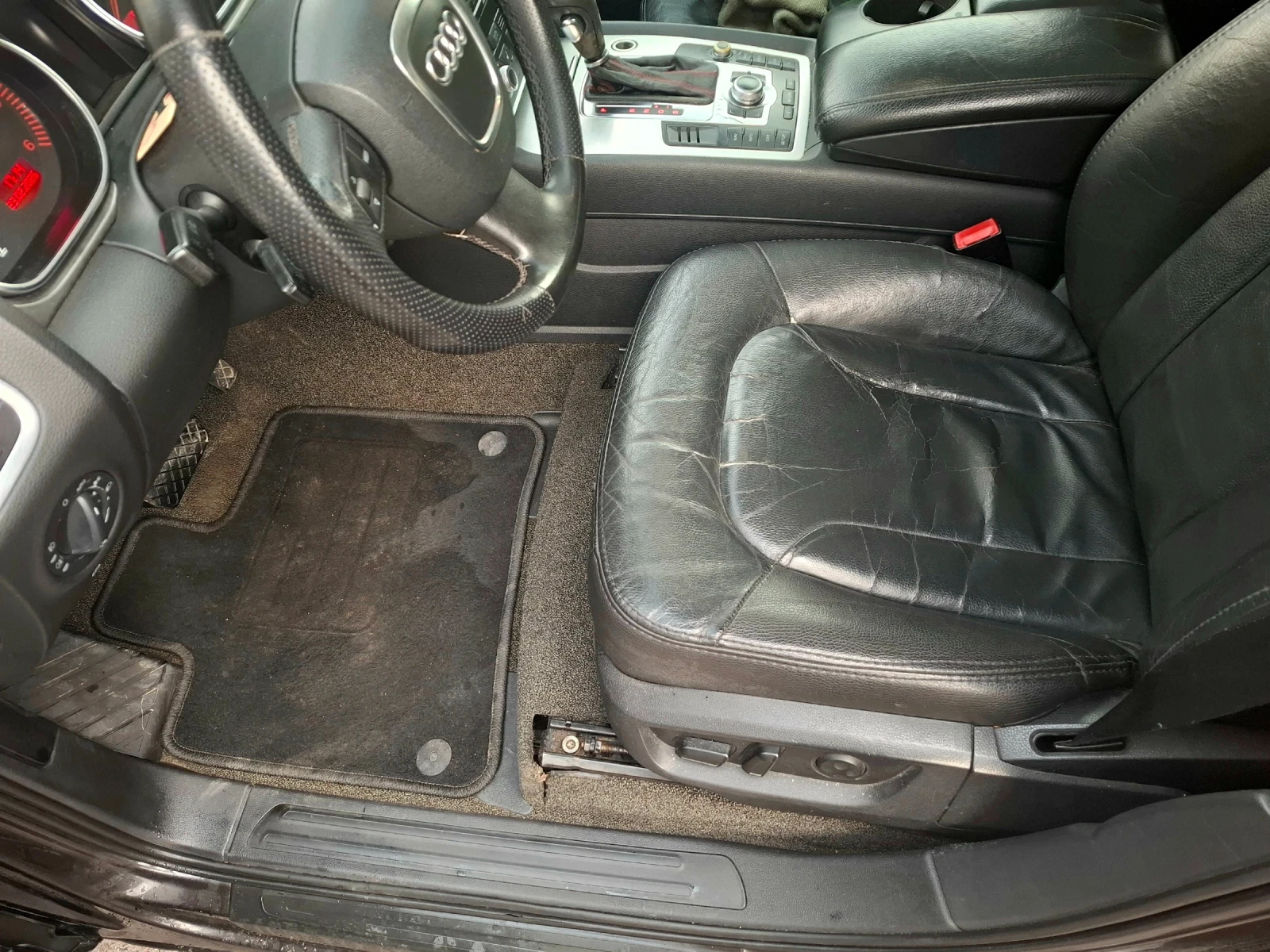 Audi Q7 3.0TDI, снимка 11 - Автомобили и джипове - 53842061