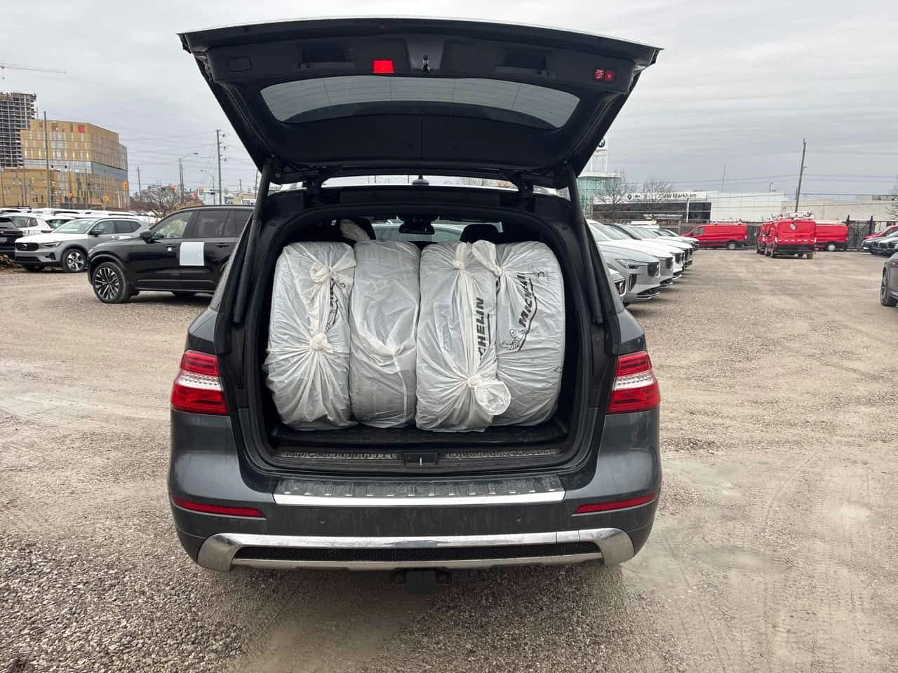 Mercedes-Benz ML 350 * BlueTEC * CARFAX * ЦЕНА ДО БГ, снимка 14 - Автомобили и джипове - 54305239