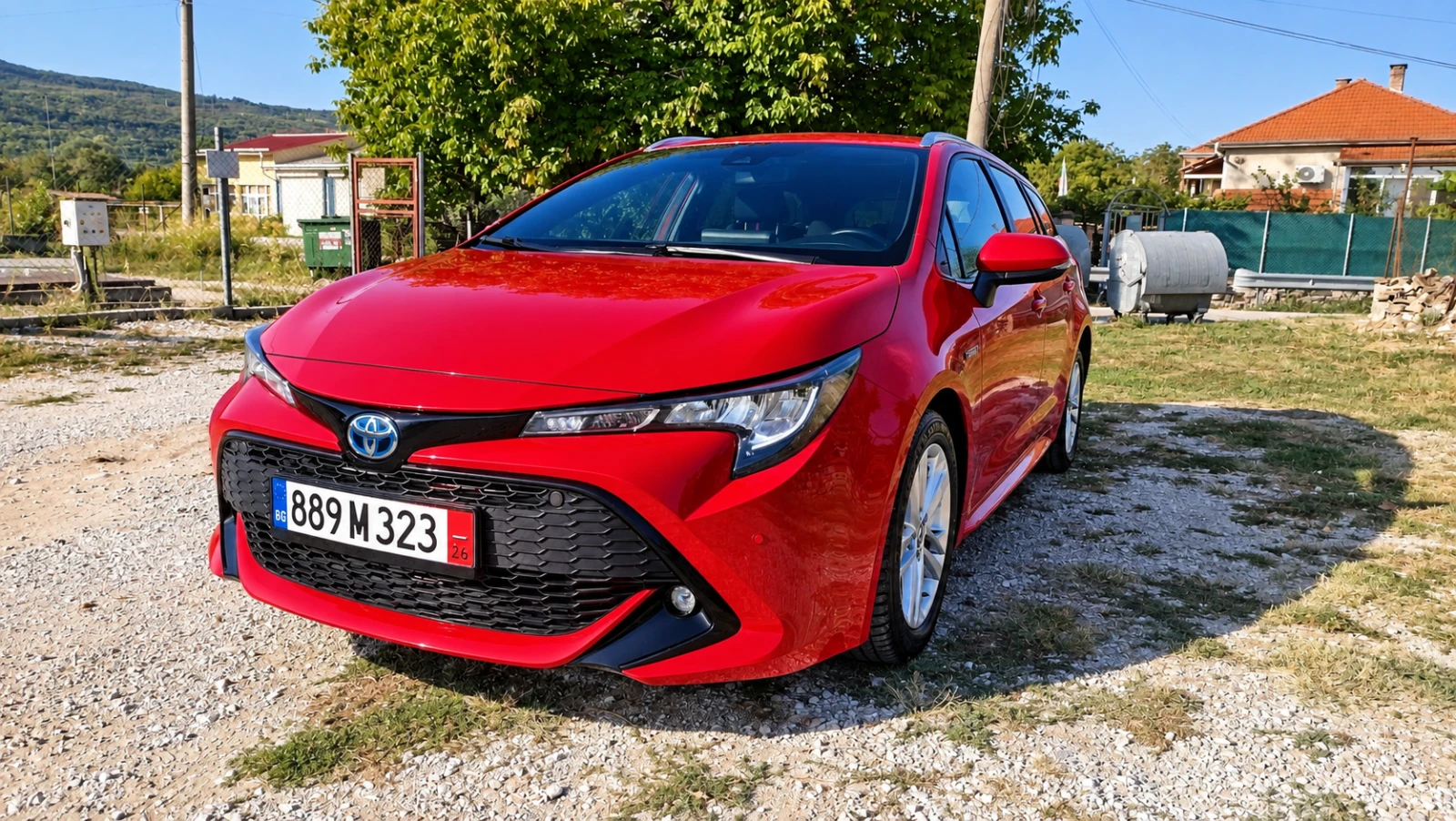 Toyota Corolla 1.8 HEV * ДАНЪЧЕН КРЕДИТ * ПЕРФЕКТНА * 