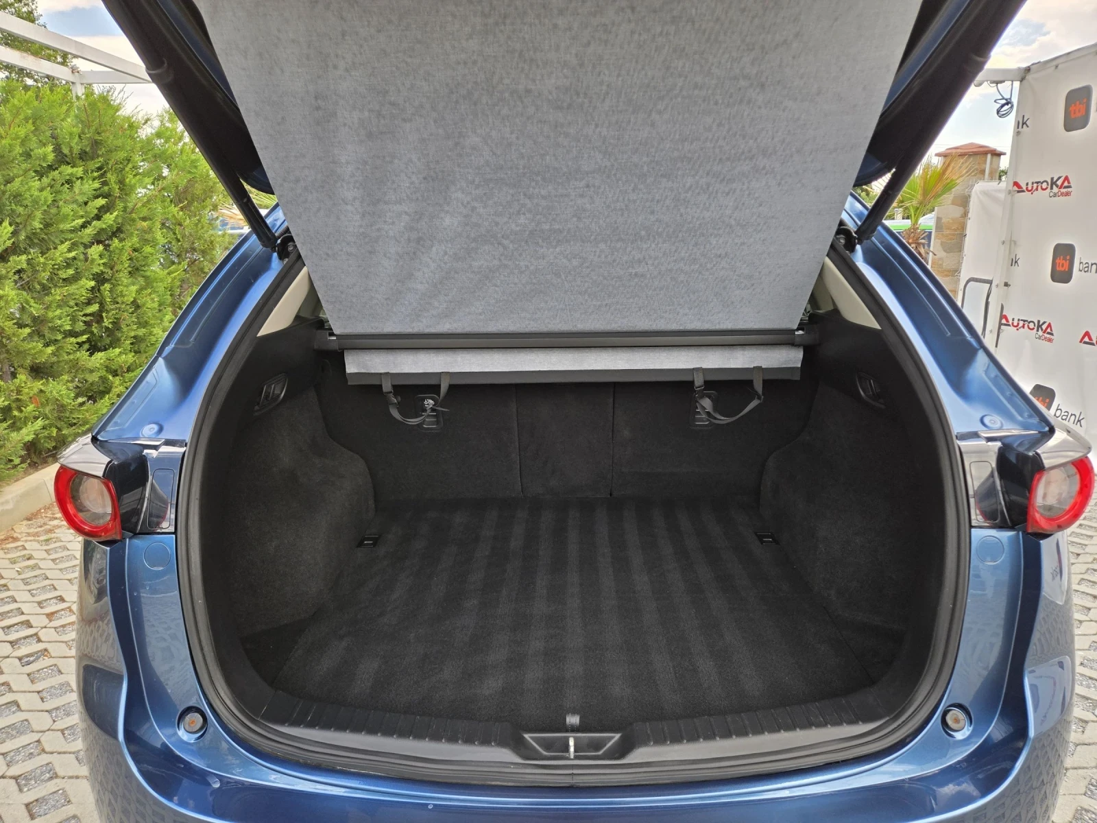 Mazda CX-5 2.5i-190кс= 28.000км= AWD= DISTRONIC= ШИБЕДАХ= ТОП, снимка 10 - Автомобили и джипове - 55233463
