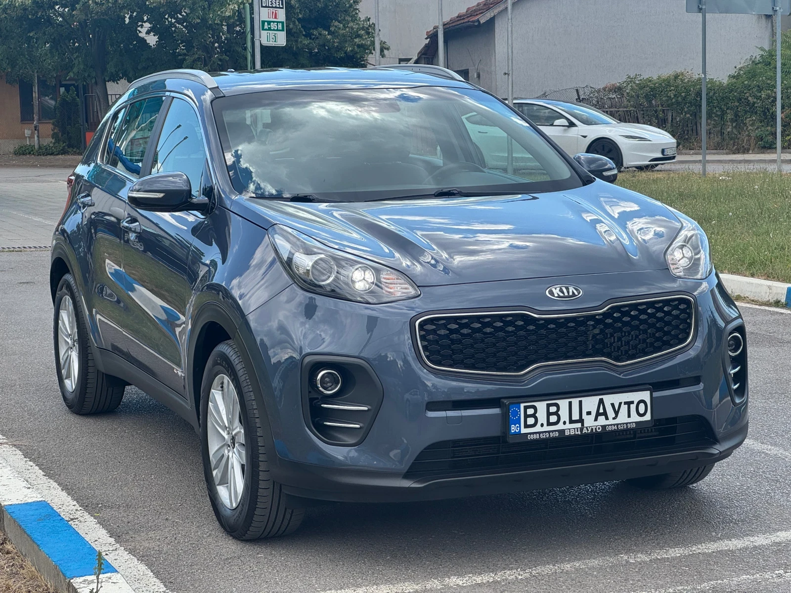 Kia Sportage 2.0CRDi 4x4, снимка 3 - Автомобили и джипове - 55452401