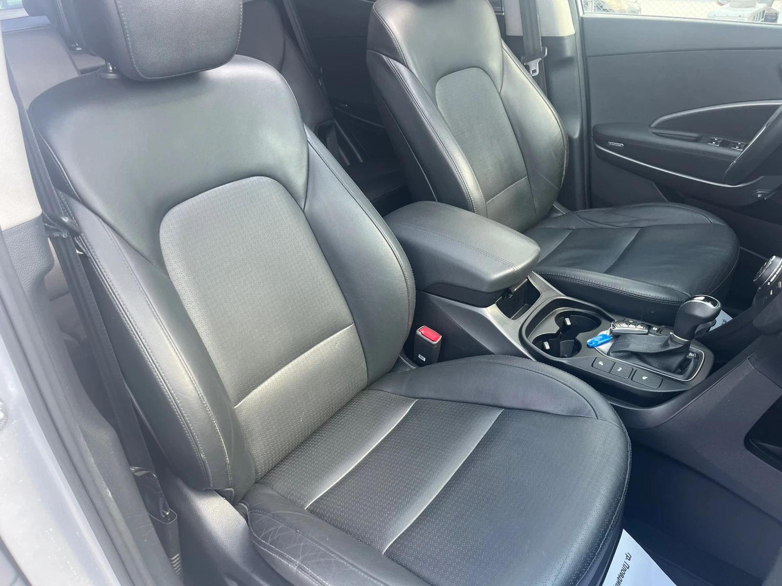 Hyundai Santa fe 2.2CRDi 4WD Full, снимка 11 - Автомобили и джипове - 55587994