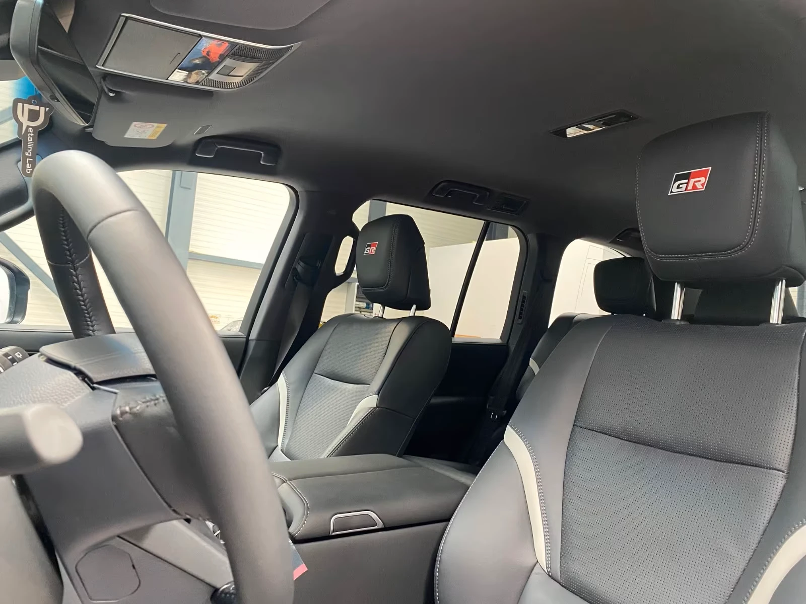 Toyota Land cruiser LC300* GR-SPORT* DISTR* MEMORY* 360CAM* JBL* , снимка 9 - Автомобили и джипове - 55699006