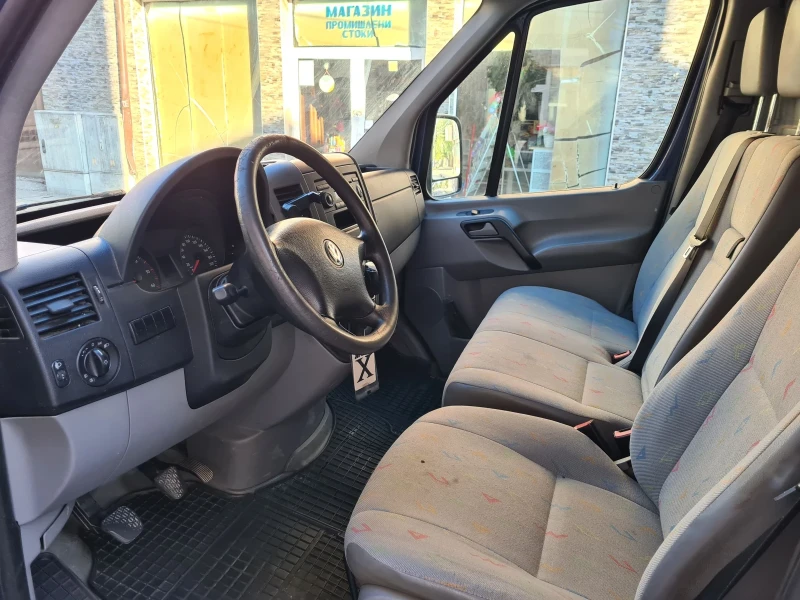 VW Crafter, снимка 7 - Бусове и автобуси - 49533777