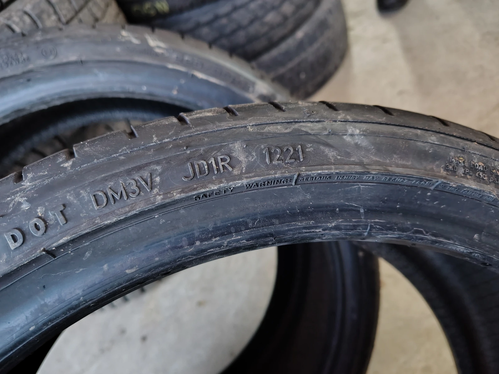 Гуми Летни 225/35R18, снимка 6 - Гуми и джанти - 53729883