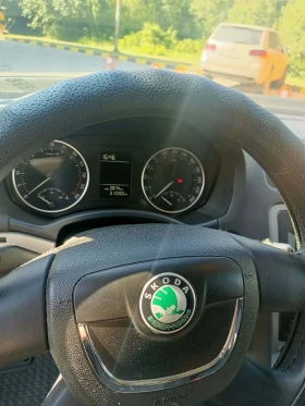 Skoda Octavia 1.6, снимка 16
