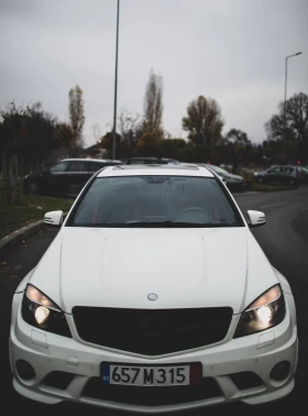     Mercedes-Benz C 63 AMG