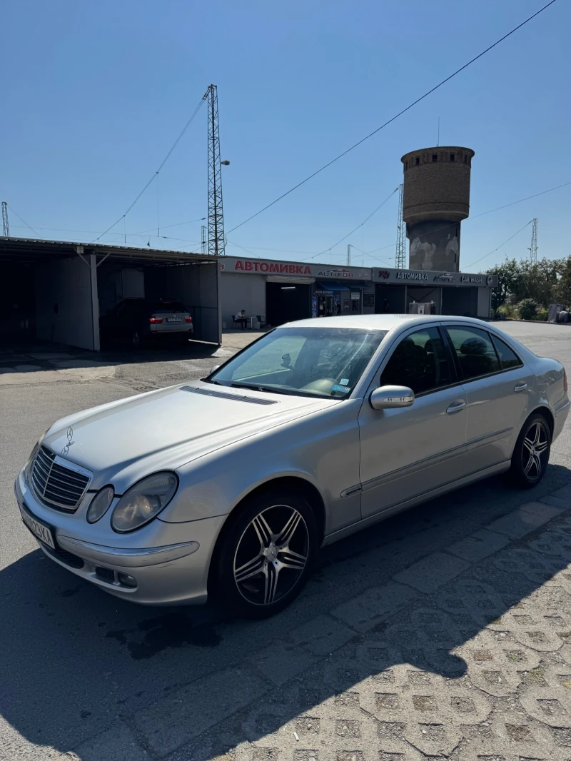 Mercedes-Benz E 280    , снимка 1 - Автомобили и джипове - 47364807