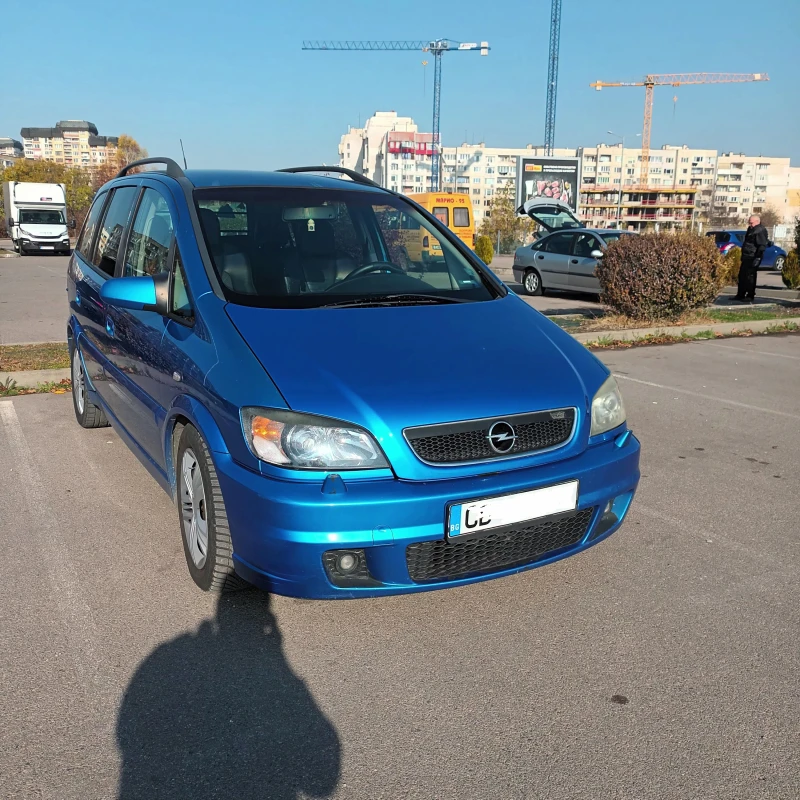 Opel Zafira OPC, снимка 2 - Автомобили и джипове - 47571139