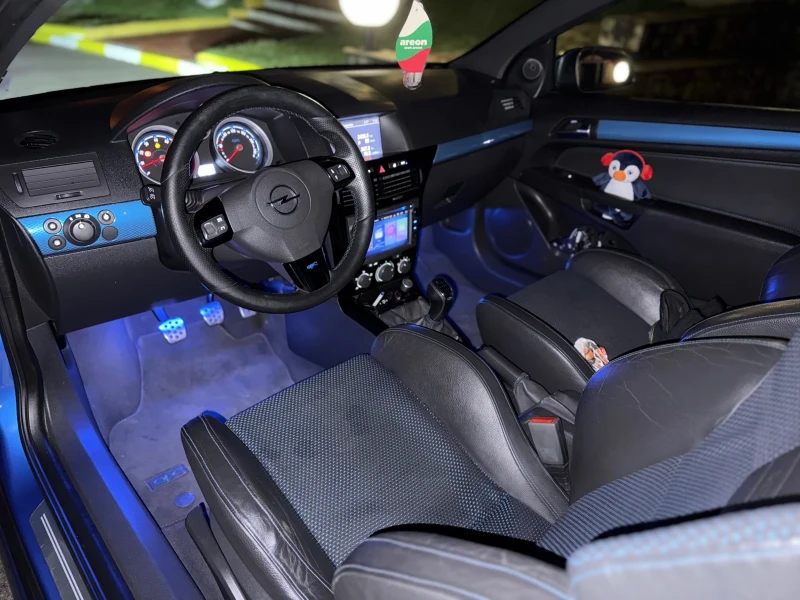 Opel Astra 2.0T OPC, снимка 8 - Автомобили и джипове - 52381895