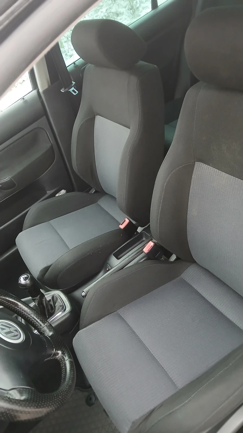 VW Golf 1.9 тди 90кс , снимка 10 - Автомобили и джипове - 53134751