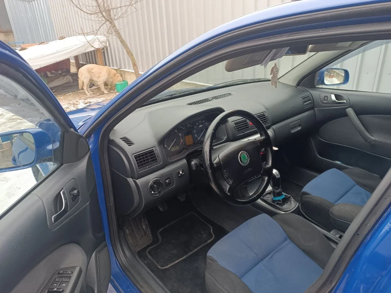 Skoda Octavia, снимка 5 - Автомобили и джипове - 53210839