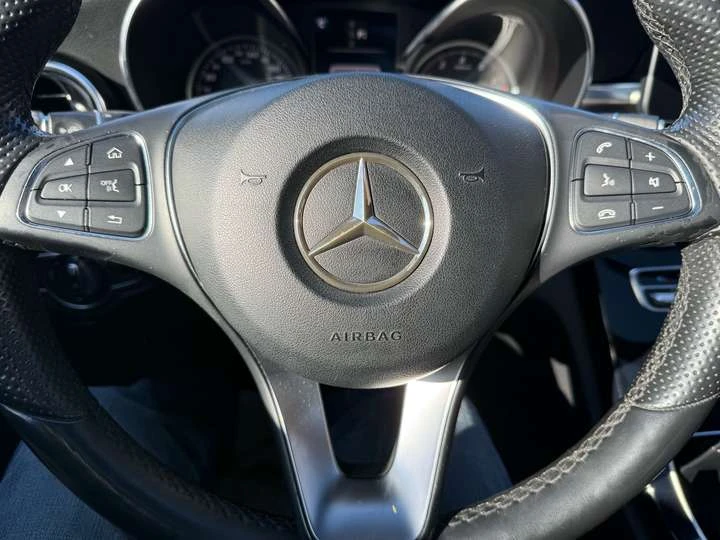 Mercedes-Benz C 300 4dr Sdn C 300 4MATIC, снимка 14 - Автомобили и джипове - 53558583