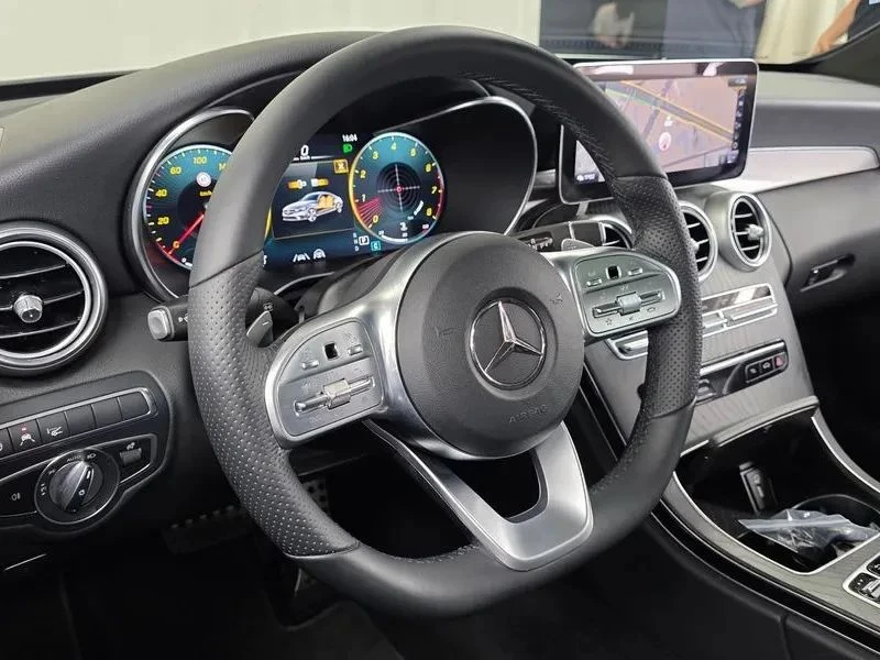 Mercedes-Benz C 200, снимка 12 - Автомобили и джипове - 56688441
