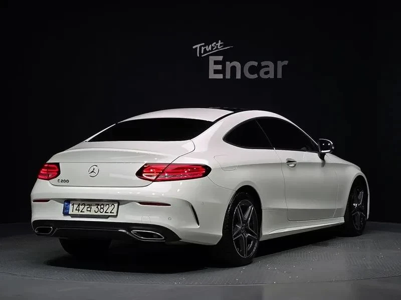 Mercedes-Benz C 200, снимка 2 - Автомобили и джипове - 56688441