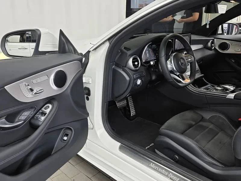 Mercedes-Benz C 200, снимка 10 - Автомобили и джипове - 56688441