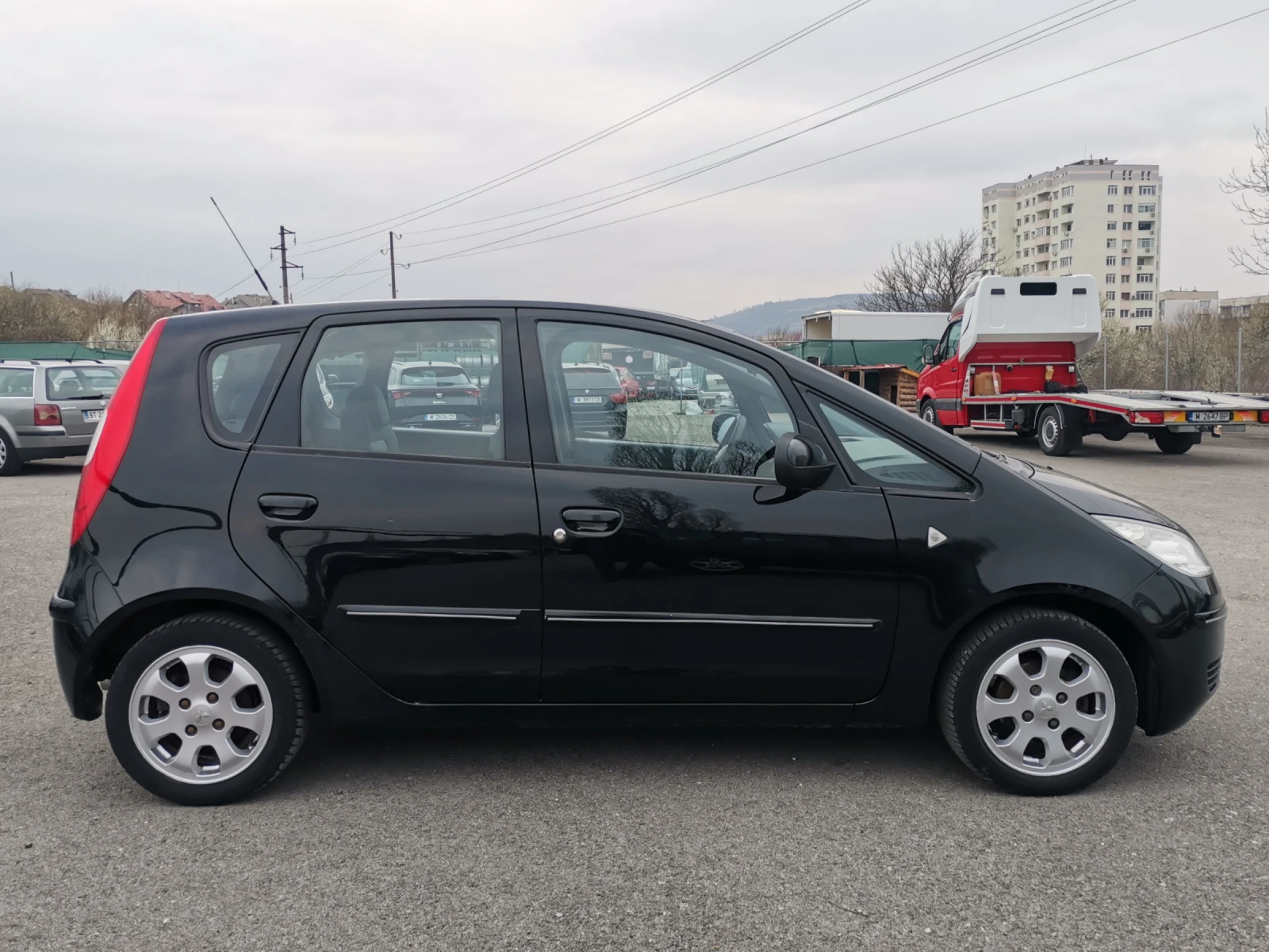 Mitsubishi Colt 1.5i Automatic - изображение 6