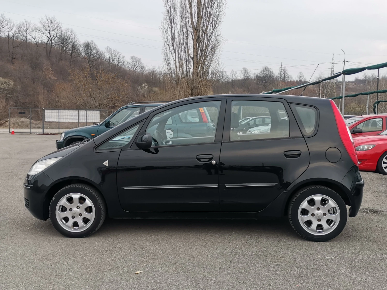 Mitsubishi Colt 1.5i Automatic - изображение 2