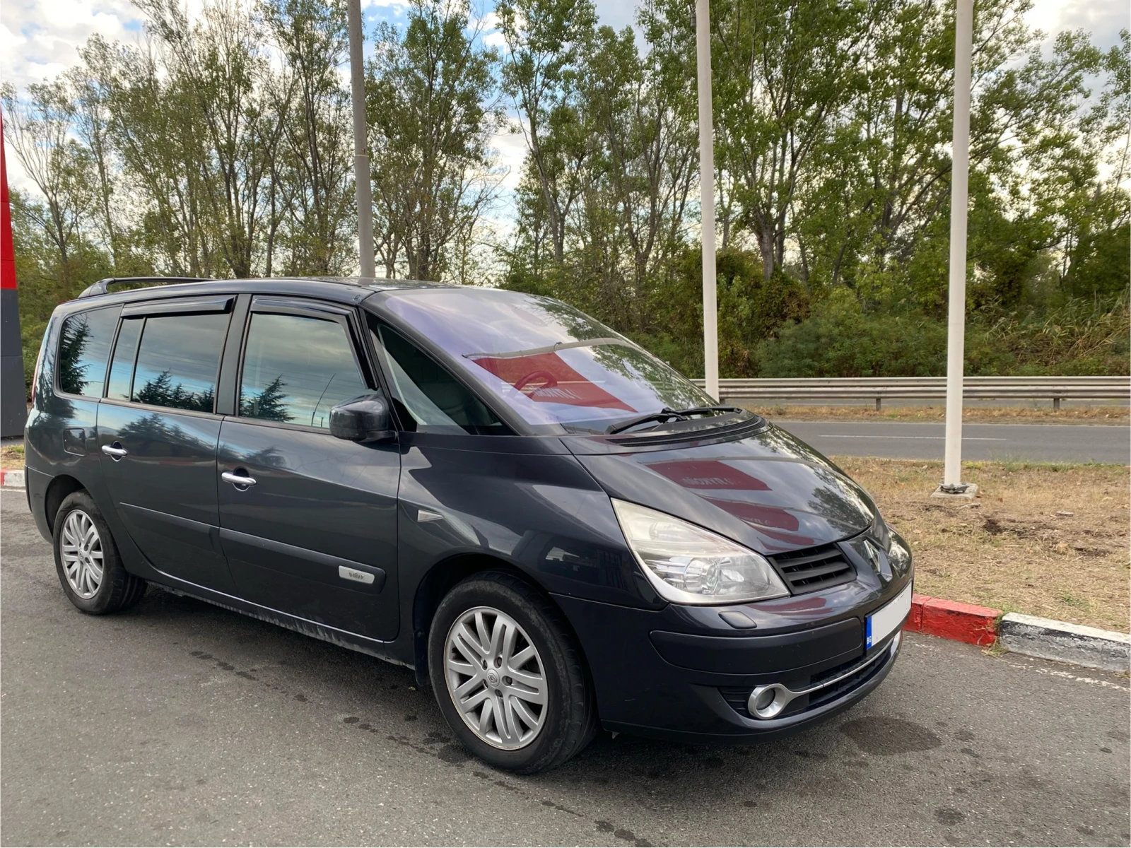 Renault Espace 2.0DCi/Автоматик/7-Местен/173кс - изображение 2